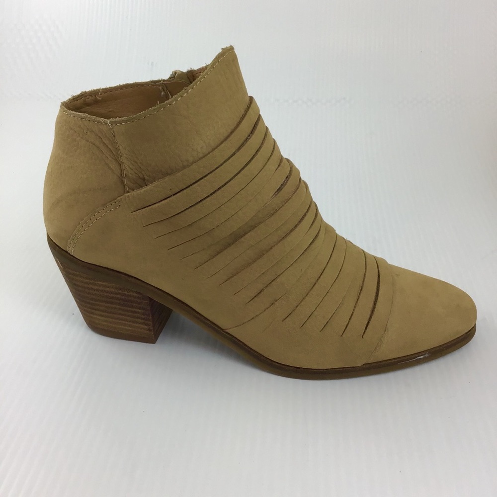 LUCKY BRAND Suede Brown Ankle Boots - Picture 2 of 9